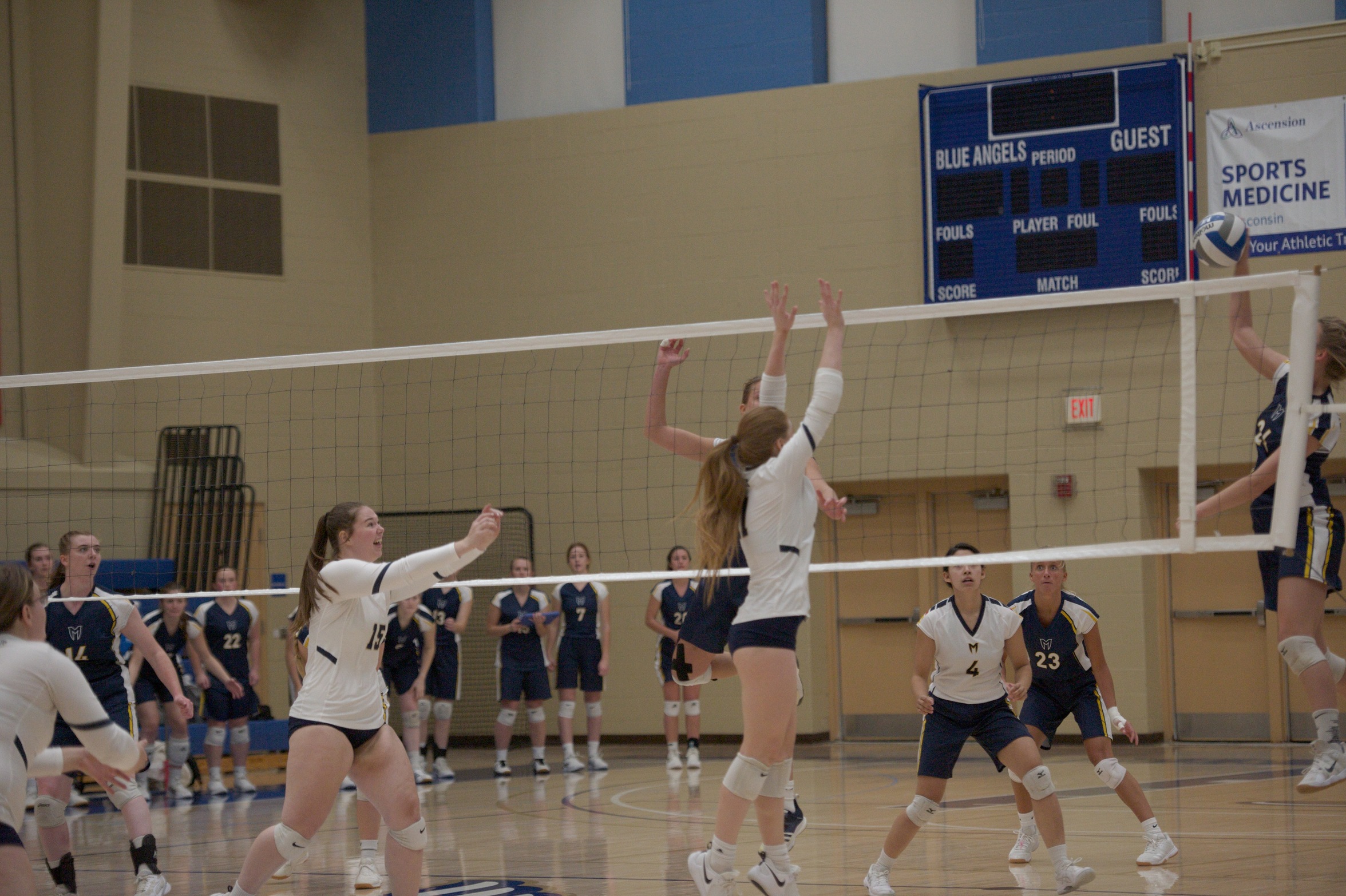 Volleyball Ripon College Classic: Day One Recap
